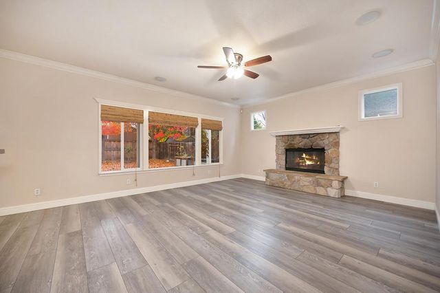 1573 Mehar Ct, Yuba City, CA 95993