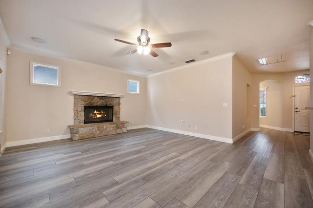 1573 Mehar Ct, Yuba City, CA 95993