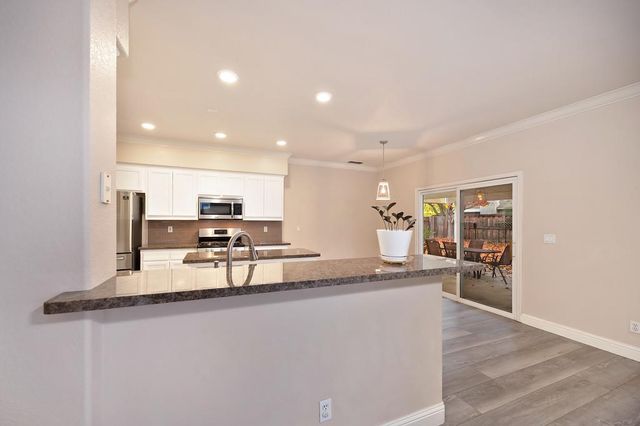 1573 Mehar Ct, Yuba City, CA 95993