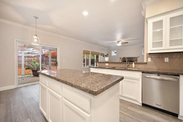 1573 Mehar Ct, Yuba City, CA 95993