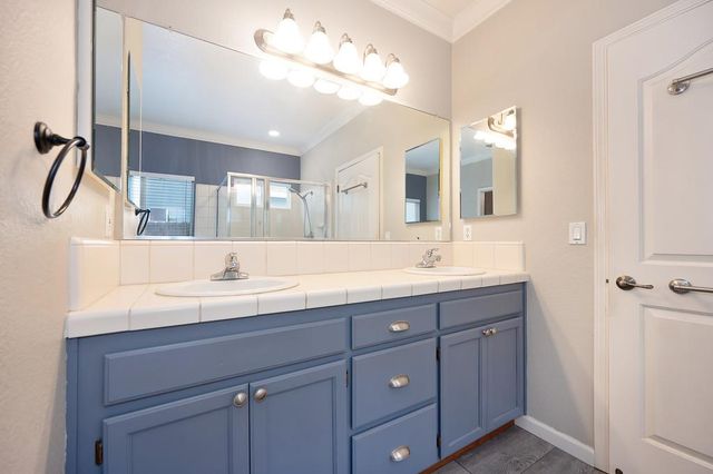 1573 Mehar Ct, Yuba City, CA 95993