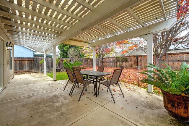 1573 Mehar Ct, Yuba City, CA 95993