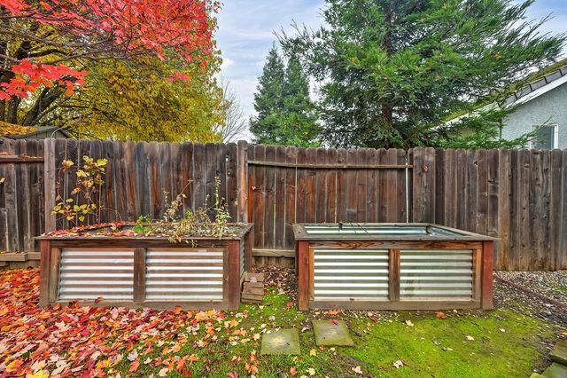 1573 Mehar Ct, Yuba City, CA 95993