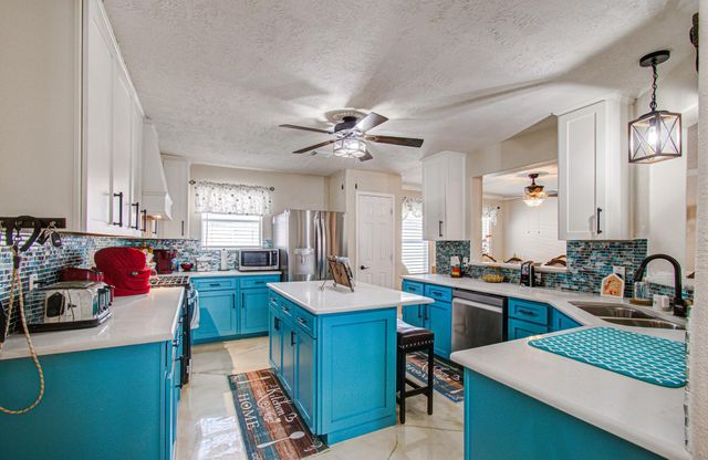 2418 Seguine Drive, Deer Park, TX 77536