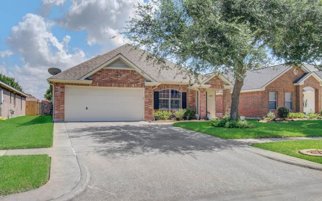 2418 Seguine Drive, Deer Park, TX 77536