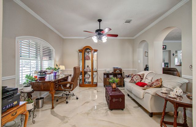 2418 Seguine Drive, Deer Park, TX 77536