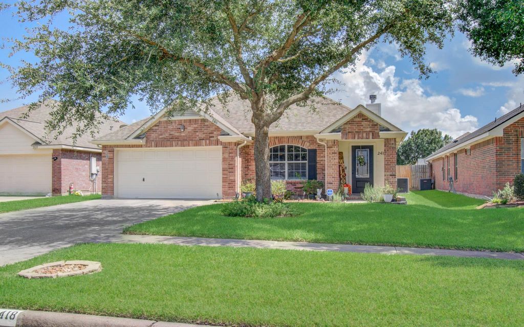 2418 Seguine Drive, Deer Park, TX 77536