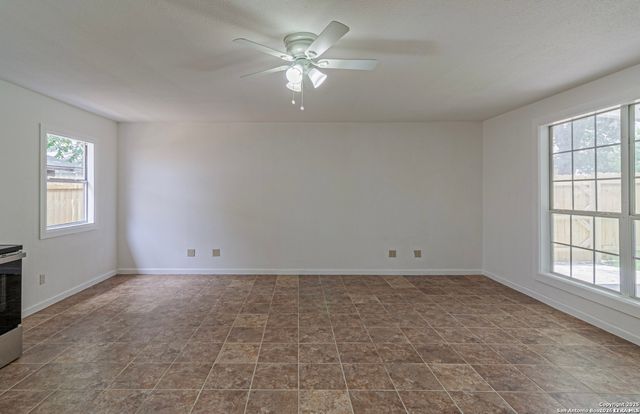 210 N San Jacinto, San Antonio, TX 78207