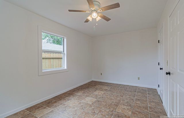 210 N San Jacinto, San Antonio, TX 78207