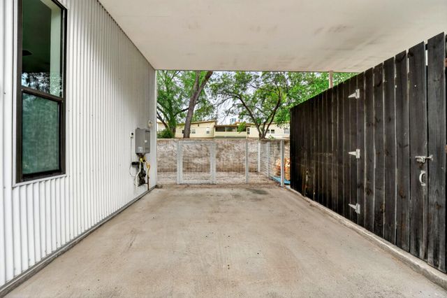 1616 Haskell ST A, Austin, TX 78702