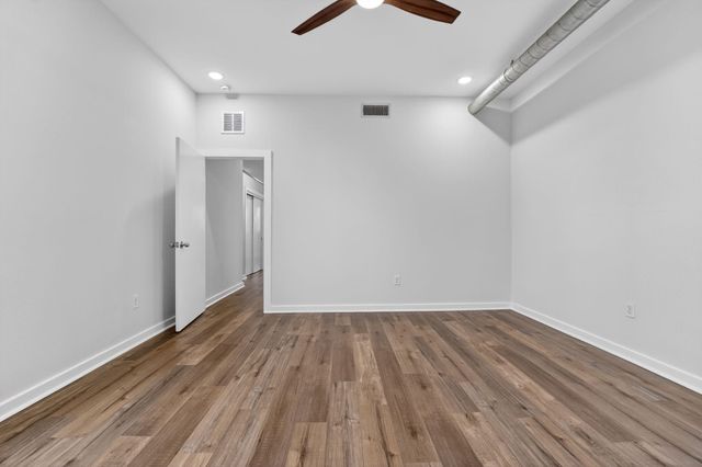 1616 Haskell ST A, Austin, TX 78702