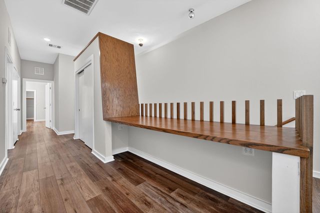 1616 Haskell ST A, Austin, TX 78702