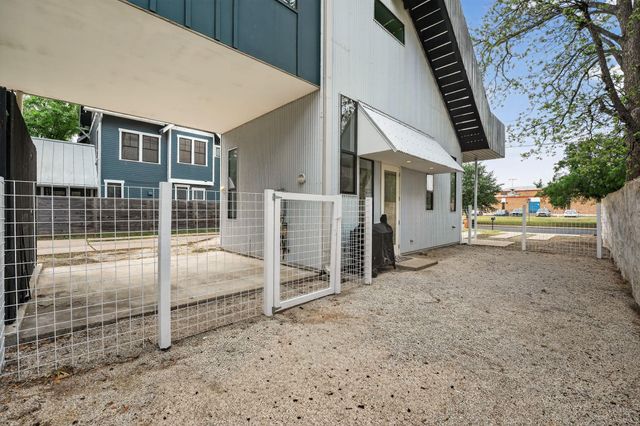 1616 Haskell ST A, Austin, TX 78702