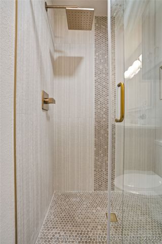 1122 S Division Street, Sapulpa, OK 74066