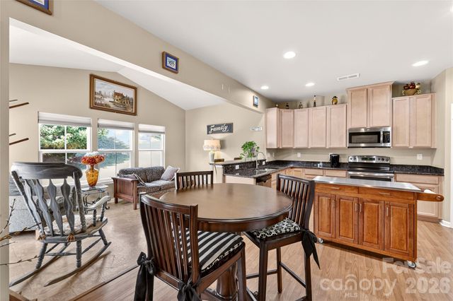 1347 Farm Branch Drive SW, Concord, NC 28027