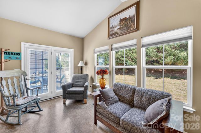 1347 Farm Branch Drive SW, Concord, NC 28027