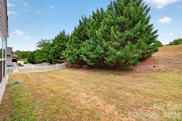 1347 Farm Branch Drive SW, Concord, NC 28027