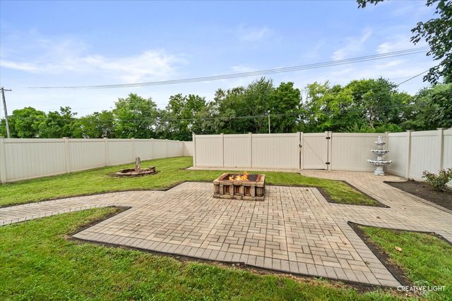 219 Saint Joseph Avenue, Joliet, IL 60436