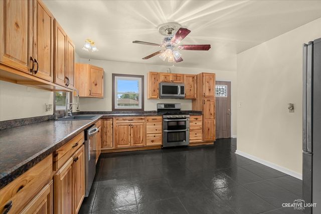 219 Saint Joseph Avenue, Joliet, IL 60436