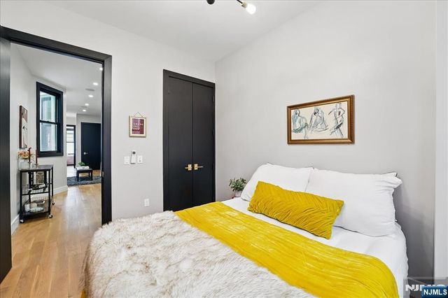 172 New York Avenue 1L, Jersey City, NJ 07307