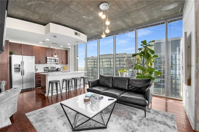 855 Peachtree Street NE 3003, Atlanta, GA 30308