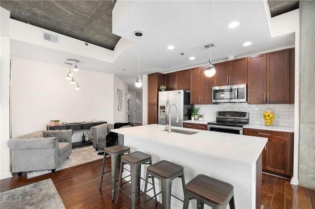 855 Peachtree Street NE 3003, Atlanta, GA 30308