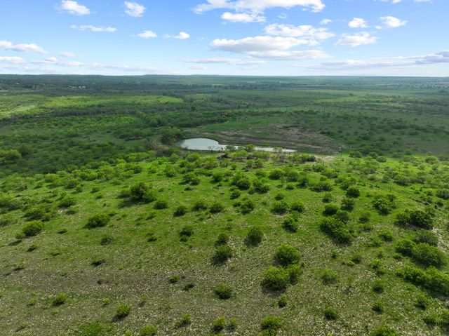 14104 Hokanson RD, Del Valle, TX 78617