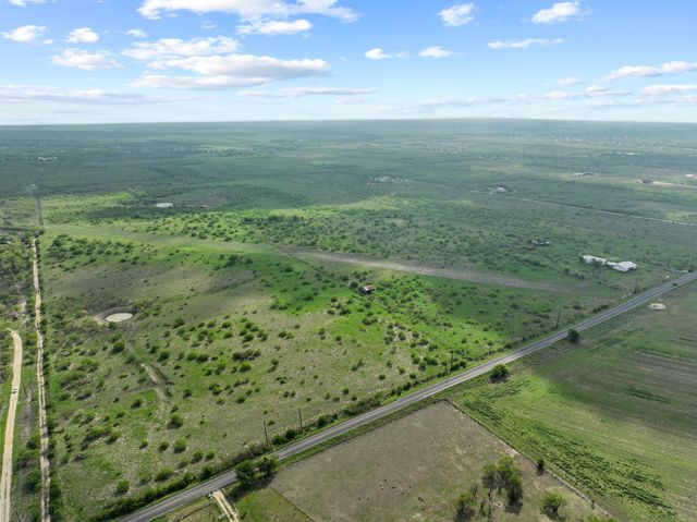 14104 Hokanson RD, Del Valle, TX 78617