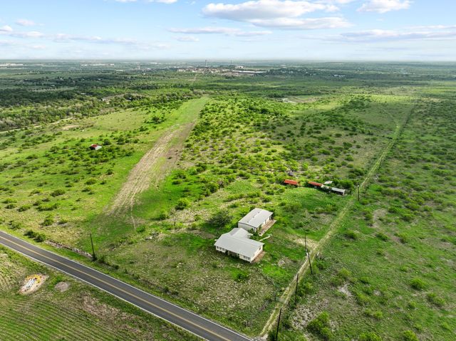14104 Hokanson RD, Del Valle, TX 78617