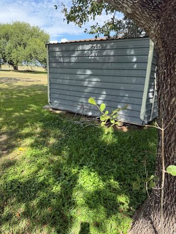 44 Starling Drive, Palacios, TX 77465