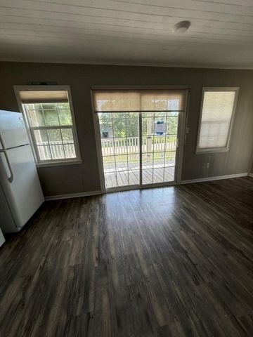 44 Starling Drive, Palacios, TX 77465