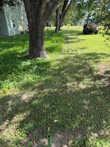 44 Starling Drive, Palacios, TX 77465