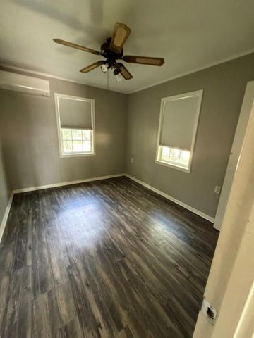 44 Starling Drive, Palacios, TX 77465