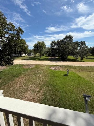 44 Starling Drive, Palacios, TX 77465