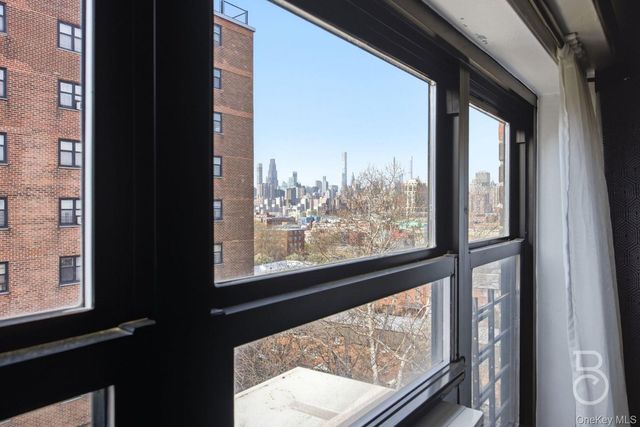 33-43 14th Street 10A, Astoria, NY 11106