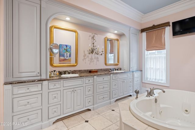 136 Adair Lane, Lafayette, LA 70508