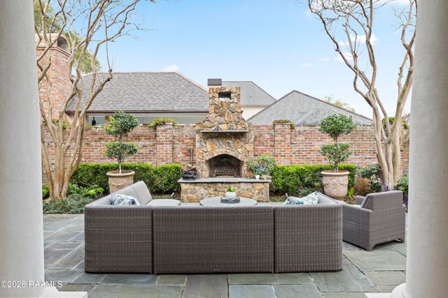 136 Adair Lane, Lafayette, LA 70508