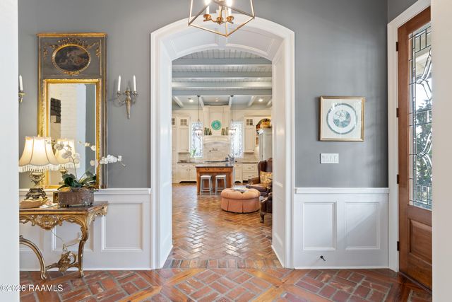 136 Adair Lane, Lafayette, LA 70508