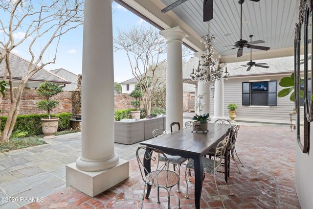 136 Adair Lane, Lafayette, LA 70508