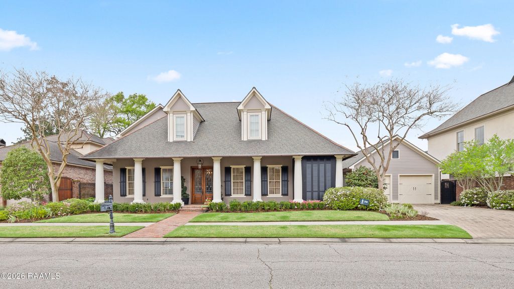 136 Adair Lane, Lafayette, LA 70508