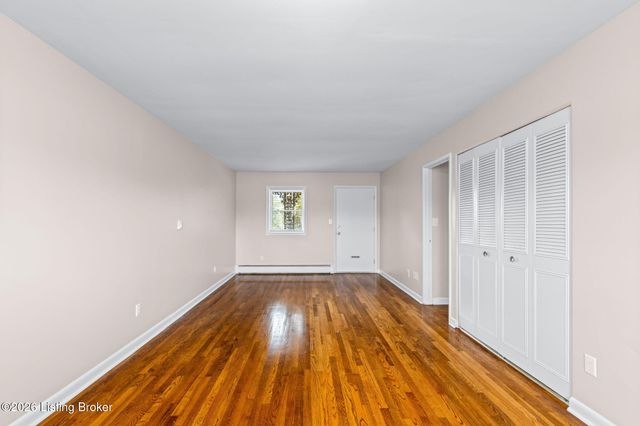 198 Crescent Ave APT 13, Louisville, KY 40206