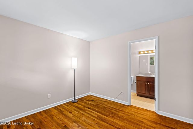 198 Crescent Ave APT 13, Louisville, KY 40206