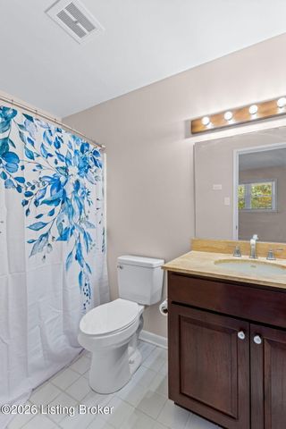 198 Crescent Ave APT 13, Louisville, KY 40206