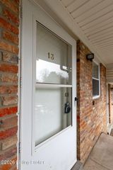 198 Crescent Ave APT 13, Louisville, KY 40206
