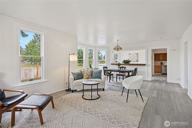 102 180th Street S, Spanaway, WA 98387