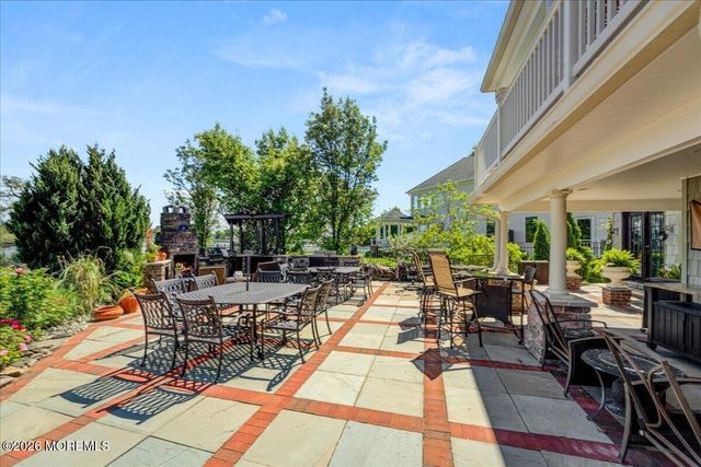 68 Seneca Place, Oceanport, NJ 07757