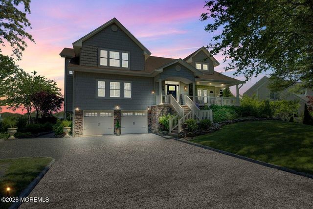 68 Seneca Place, Oceanport, NJ 07757