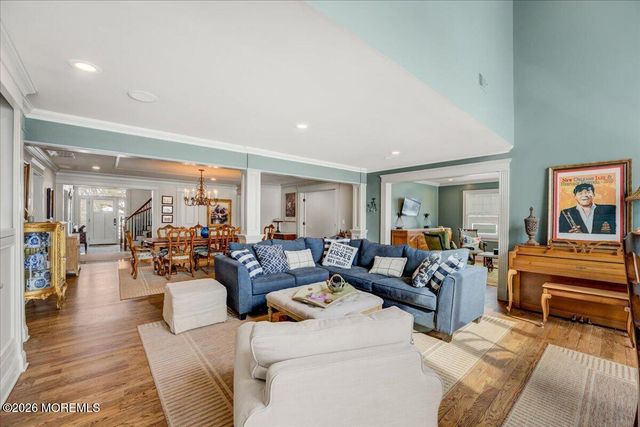 68 Seneca Place, Oceanport, NJ 07757