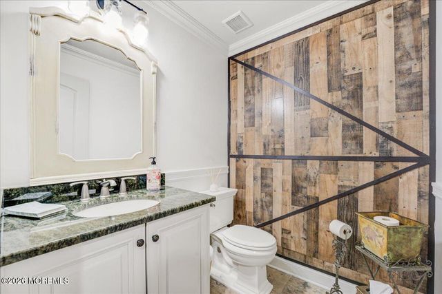 68 Seneca Place, Oceanport, NJ 07757