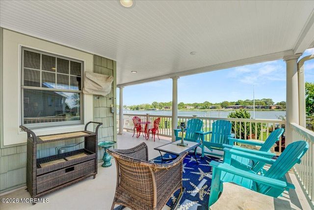 68 Seneca Place, Oceanport, NJ 07757